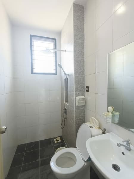 Terraced House for Sale in Taman Desa Tebrau (Tebrau) - Roy Yap - Bathroom - PropertyGuru.com.my
