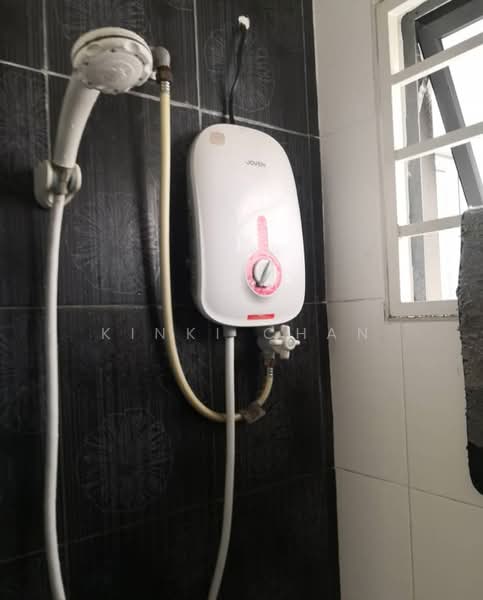 Kondominium untuk Dijual di Ameera Residence - KINKI CHAN - Bathroom - PropertyGuru.com.my