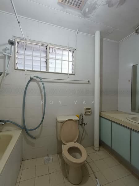 2-storey Terraced House for Sale in Taman Johor Jaya (Johor Bahru) - Roy Yap - Bathroom - PropertyGuru.com.my