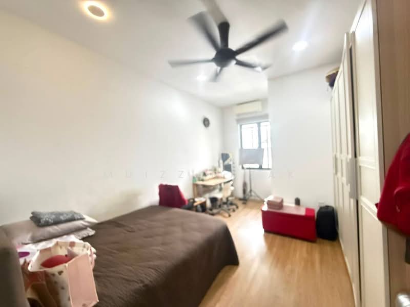 2-storey Terraced House for Sale in Bukit Jelutong (Shah Alam) - Muizz Razak - PropertyGuru.com.my