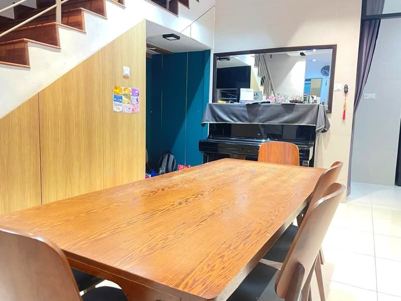 Semi-Detached House for Sale in Kota Kemuning (Shah Alam) - LIM KHENG BOON - Dining Room - PropertyGuru.com.my