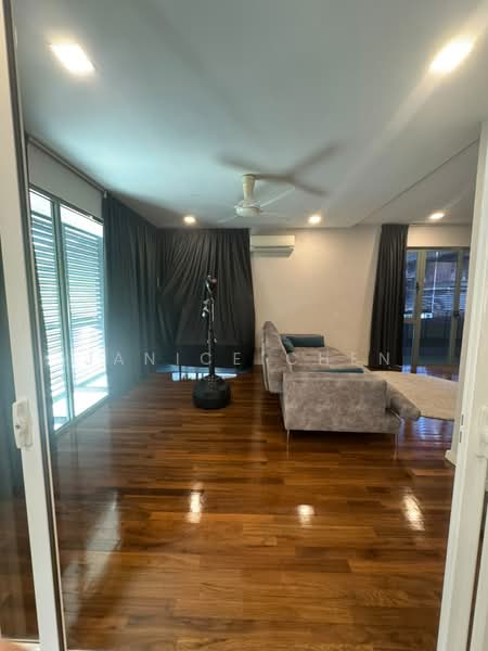 Semi-Detached House for Sale in Taman Seri Bukit Segambut (Batu) - Janice Chen - Living Room - PropertyGuru.com.my