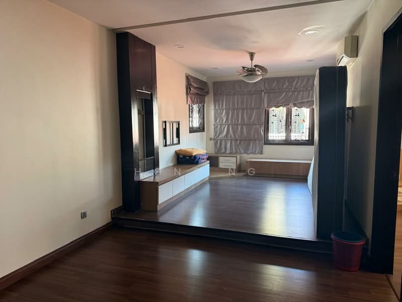 Semi-Detached House for Rent in Klang (Selangor) - Hong Ng - Bedroom - PropertyGuru.com.my
