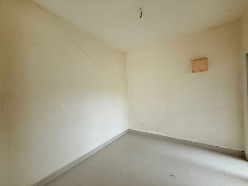 Rumah Berkembar untuk Dijual di Kota Emerald (Rawang) - Evelyn Khoo - Room - PropertyGuru.com.my