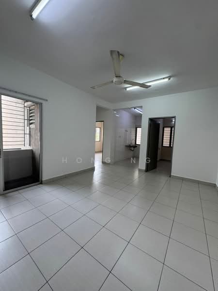 Pangsapuri untuk Disewa di Pangsapuri Akasia (Bandar Botanic) - Hong Ng - PropertyGuru.com.my