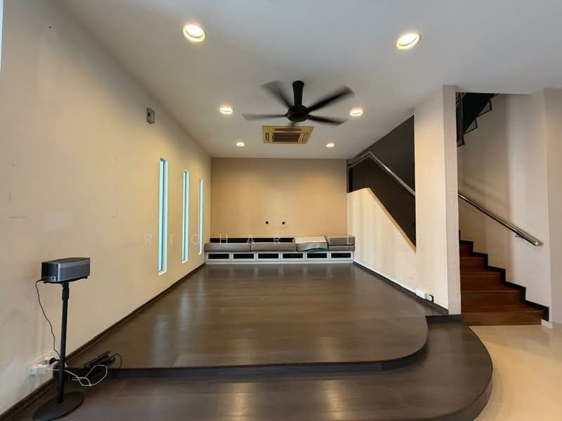 Semi-Detached House for Sale in Taman Perling (Perling) - Richard Lee - Living Room - PropertyGuru.com.my