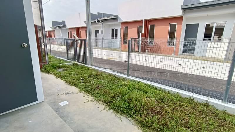 Terraced House for Sale in Dengkil (Selangor) - Mohd Zakri Mohd Zamberi - Exterior - PropertyGuru.com.my