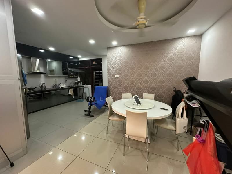 2-storey Terraced House for Sale in Skudai (Johor) - Inez Ng - Kitchen - PropertyGuru.com.my