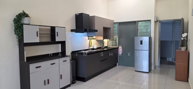 Servis Apartment untuk Dijual di Vue Residences - Hazim Shaki - PropertyGuru.com.my