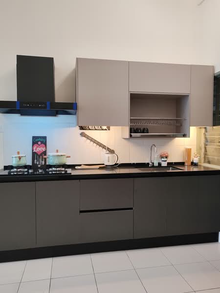 Servis Apartment untuk Dijual di Vue Residences - Hazim Shaki - PropertyGuru.com.my