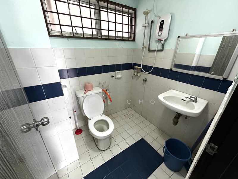 Pangsapuri untuk Dijual di Marina View Villas - Connie Chong - PropertyGuru.com.my