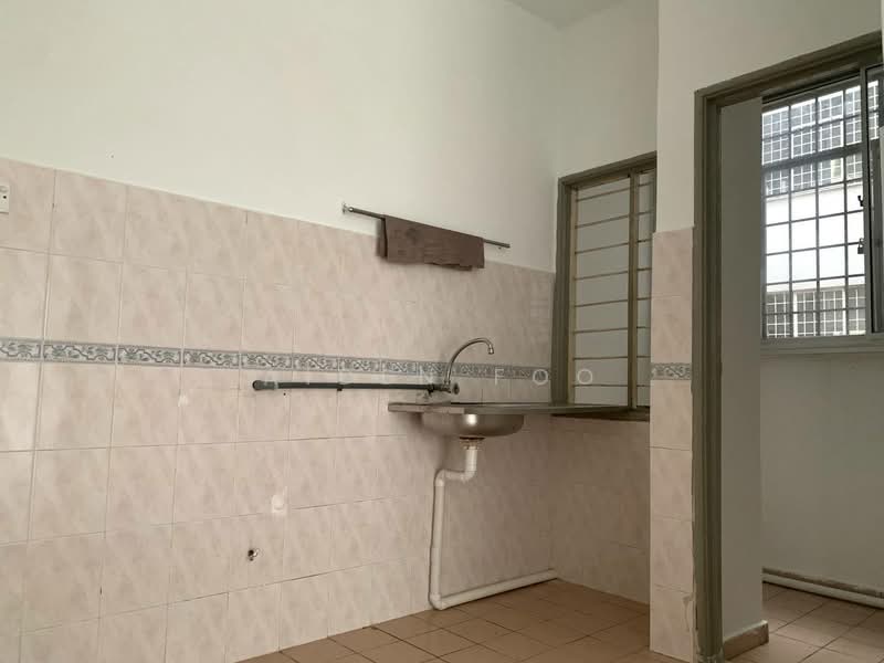 Pangsapuri untuk Dijual di Pangsapuri Sri Alpinia - Aiden Foo - Kitchen - PropertyGuru.com.my