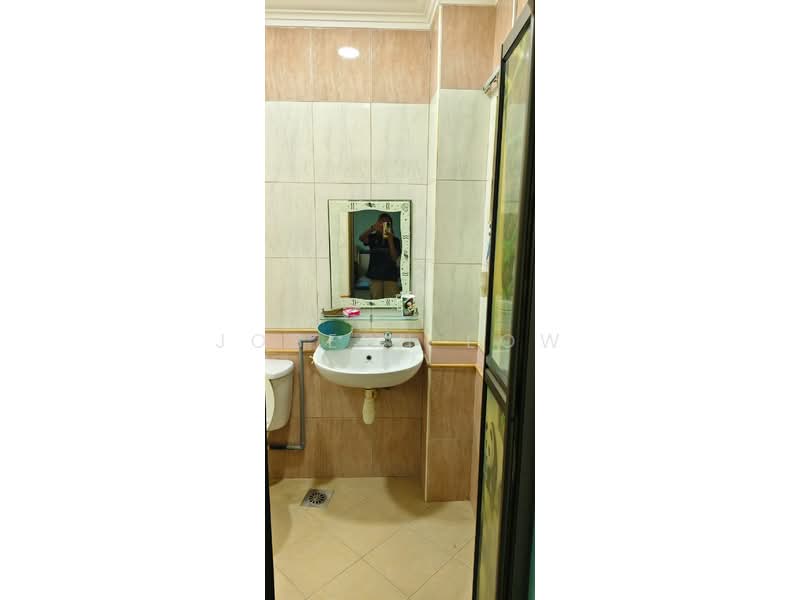 Rumah Teres 2 Tingkat untuk Disewa di Cheras (Selangor) - Joseph Low - Bathroom - PropertyGuru.com.my