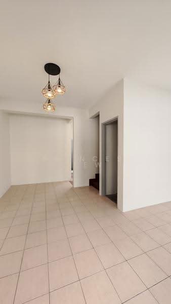 Rumah Teres 2-Tingkat untuk Dijual di Bandar Putra Permai (Seri Kembangan) - Frances Liew - Interior - PropertyGuru.com.my