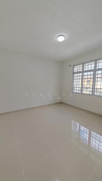 Rumah Teres 2-Tingkat untuk Dijual di Bandar Putra Permai (Seri Kembangan) - Frances Liew - Interior - PropertyGuru.com.my