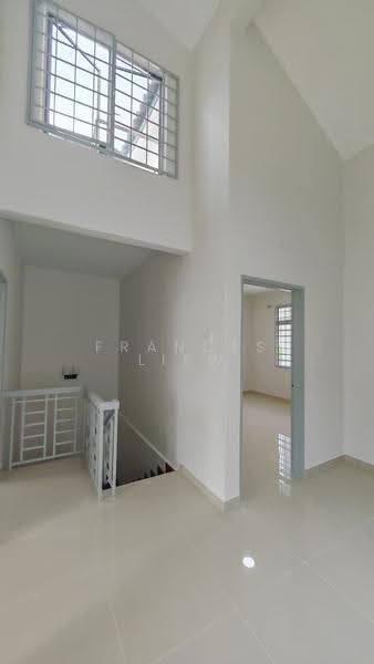 Rumah Teres 2-Tingkat untuk Dijual di Bandar Putra Permai (Seri Kembangan) - Frances Liew - Interior - PropertyGuru.com.my