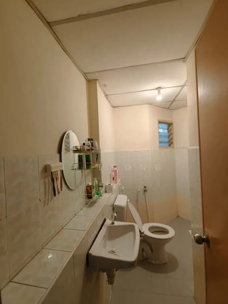 Condominium for Sale at Menara Menjalara - JK Leong - Bathroom - PropertyGuru.com.my