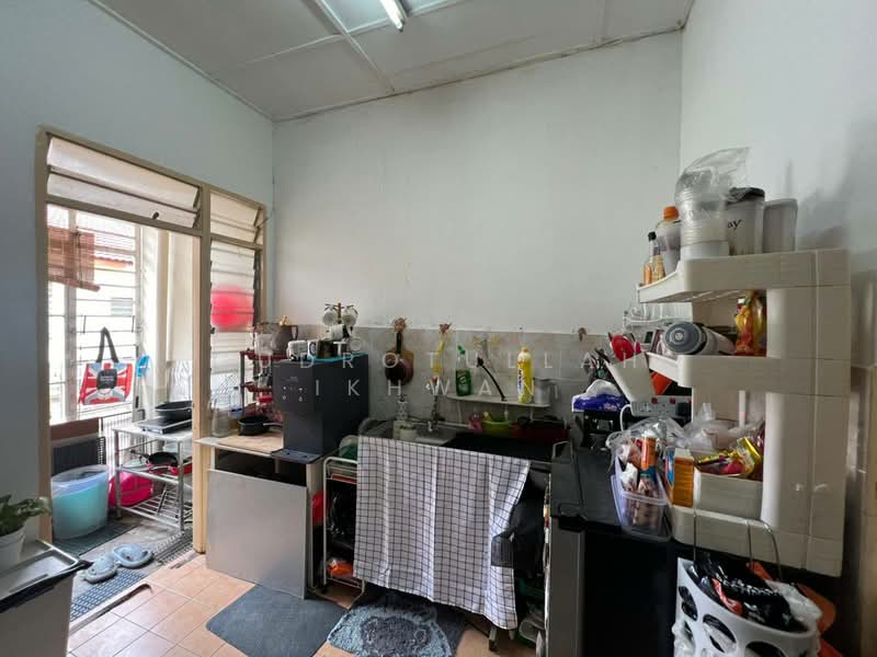 Rumah Teres untuk Dijual di Cyberjaya (Selangor) - Gudrotullah Ikhwan - Kitchen - PropertyGuru.com.my
