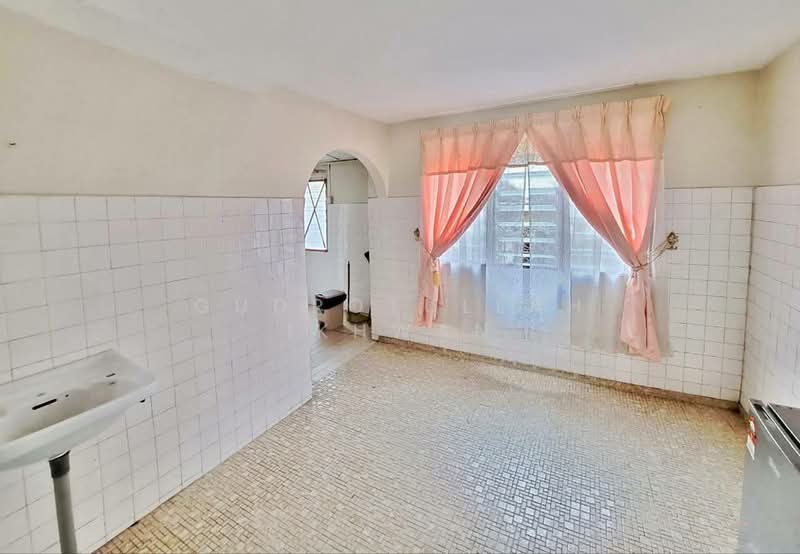 Rumah Teres 2 Tingkat untuk Dijual di Kuala Lumpur (Kuala Lumpur) - Gudrotullah Ikhwan - Bathroom - PropertyGuru.com.my