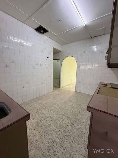 1-storey Terraced House for Sale in Taman Sentosa (Klang) - Daniel Kok - Kitchen - PropertyGuru.com.my