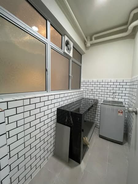 Kondominium untuk Disewa di Residensi Sateria - Ryan Teoh - Interior - PropertyGuru.com.my