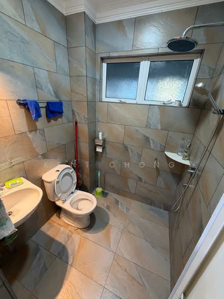 Rumah Banglo untuk Dijual di Bandar Teknologi Kajang (Kajang) - Kent Chong - Bathroom - PropertyGuru.com.my