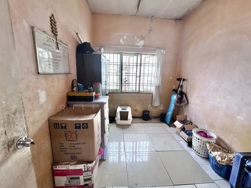 Rumah Teres 2 Tingkat untuk Dijual di Seksyen 2, Taman Kinrara (Puchong) - Aqillah Razali - Interior - PropertyGuru.com.my
