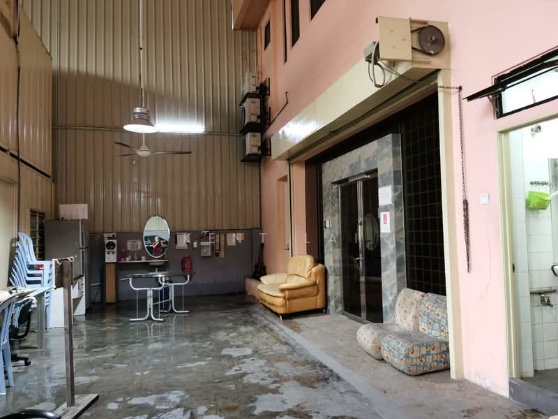 Kilang untuk Disewa di Taman Perindustrian Puchong (Puchong) - Kent Lai - Interior - PropertyGuru.com.my