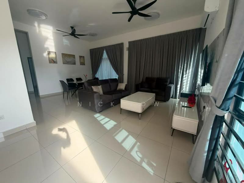 Rumah Kluster untuk Disewa di Taman Mutiara Mas (Skudai) - Nick Low - Living Room - PropertyGuru.com.my