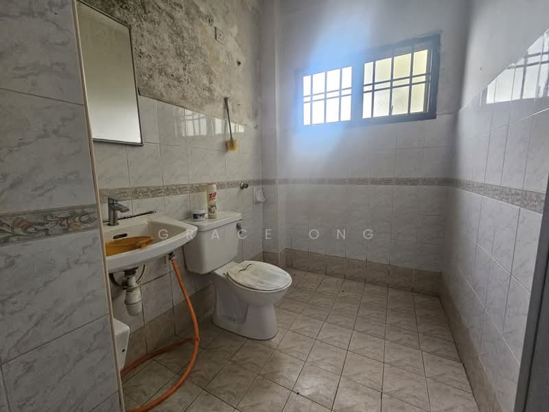 Apartment for Sale at Sri Wangi - Grace Ong - Bathroom - PropertyGuru.com.my