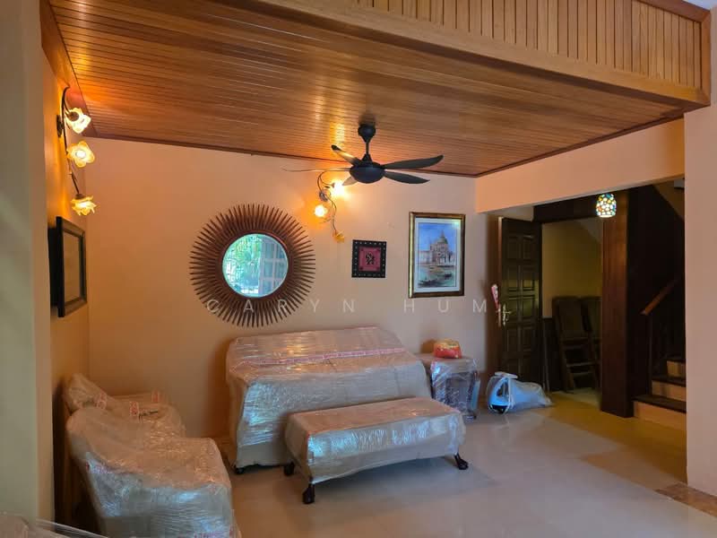 Bungalow for Rent in Batu Ferringhi (Penang) - Caryn Hum - Living Room - PropertyGuru.com.my