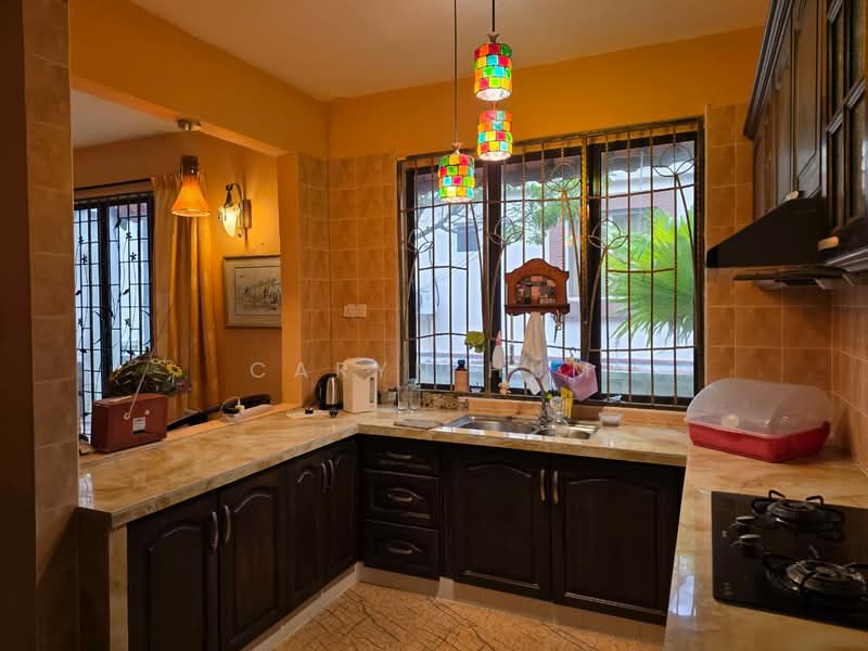 Bungalow for Rent in Batu Ferringhi (Penang) - Caryn Hum - Kitchen - PropertyGuru.com.my