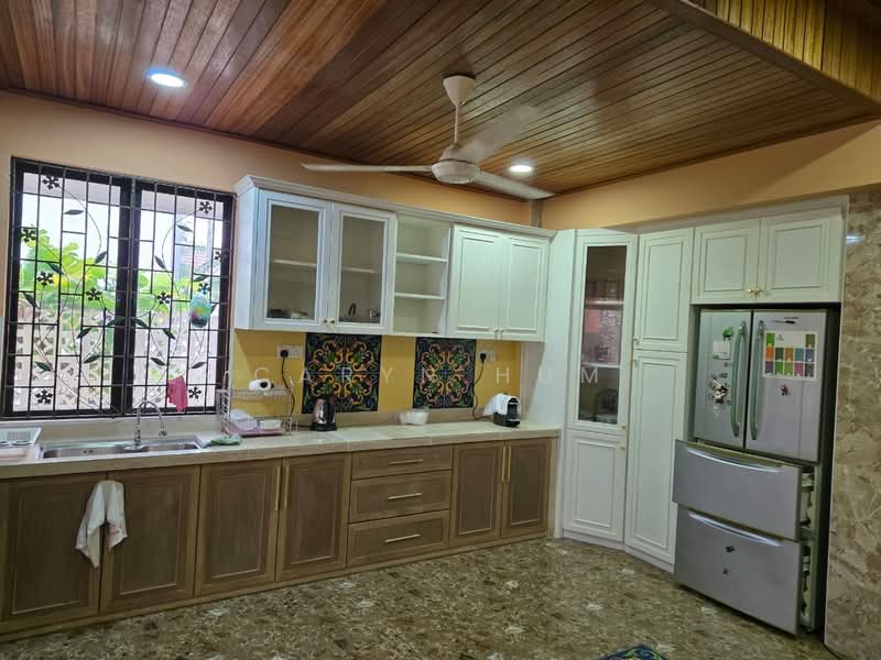Bungalow for Rent in Batu Ferringhi (Penang) - Caryn Hum - Kitchen - PropertyGuru.com.my