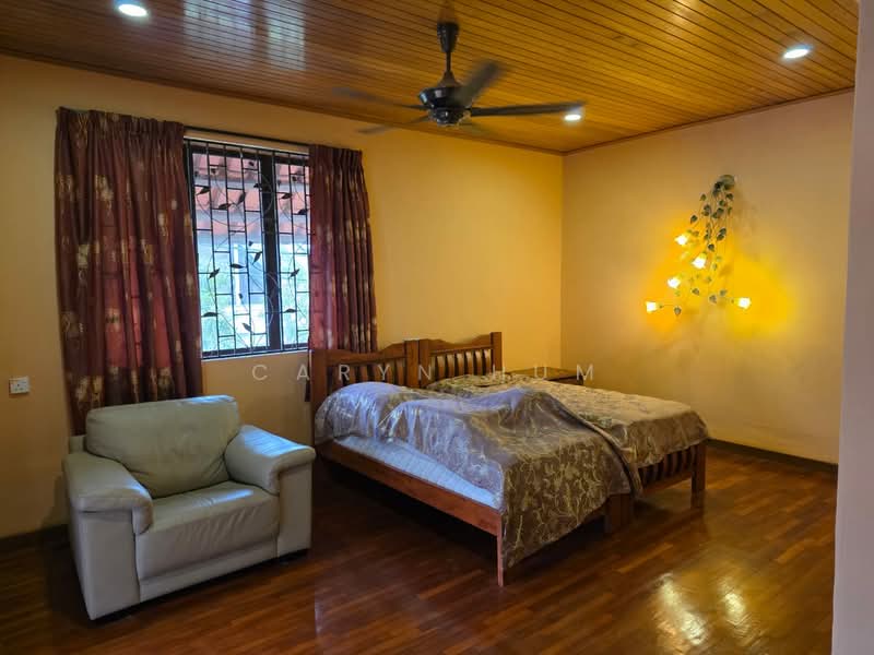 Bungalow for Rent in Batu Ferringhi (Penang) - Caryn Hum - Bedroom - PropertyGuru.com.my