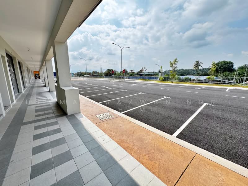 Kedai / Pejabat untuk Disewa di Serene Heights (Semenyih) - Herman Sazwan Nor Rahim - Corridor - PropertyGuru.com.my