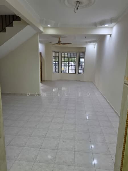 Rumah Teres 2 Tingkat untuk Dijual di Bandar Bukit Tinggi (Klang) - Daniel Kok - Living Room - PropertyGuru.com.my