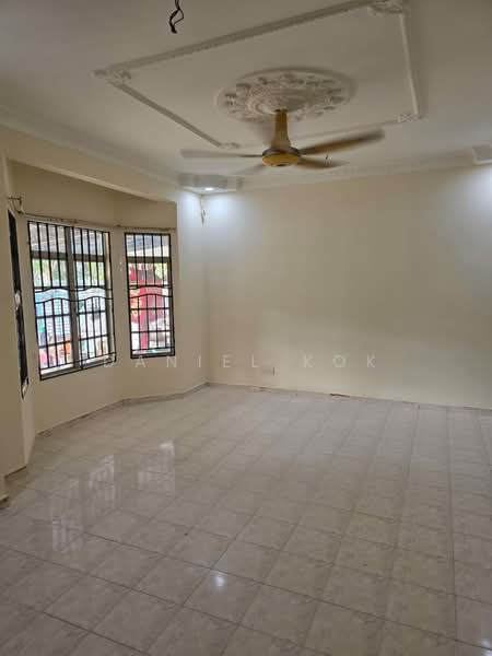 Rumah Teres 2 Tingkat untuk Dijual di Bandar Bukit Tinggi (Klang) - Daniel Kok - Living Room - PropertyGuru.com.my