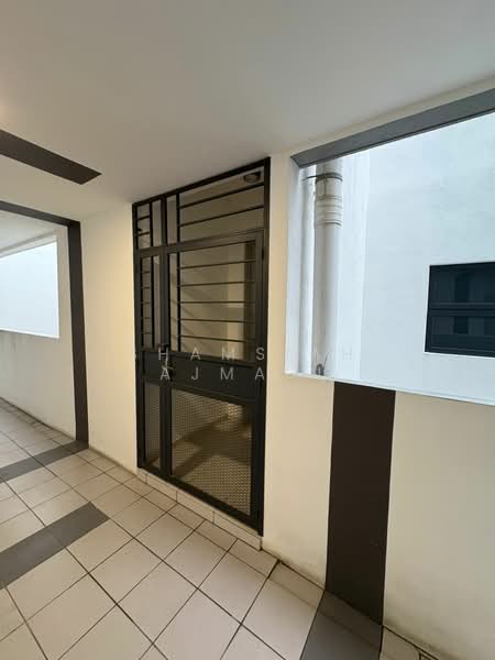 Apartment for Sale at Residensi Mutiara Emas Kajang - SHAMSIAH AJMAIN - Corridor - PropertyGuru.com.my