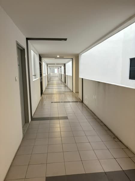 Apartment for Sale at Residensi Mutiara Emas Kajang - SHAMSIAH AJMAIN - Corridor - PropertyGuru.com.my