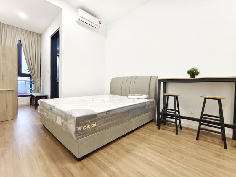 Servis Apartment untuk Disewa di Sunway Velocity TWO - Rex Tan - Bedroom - PropertyGuru.com.my