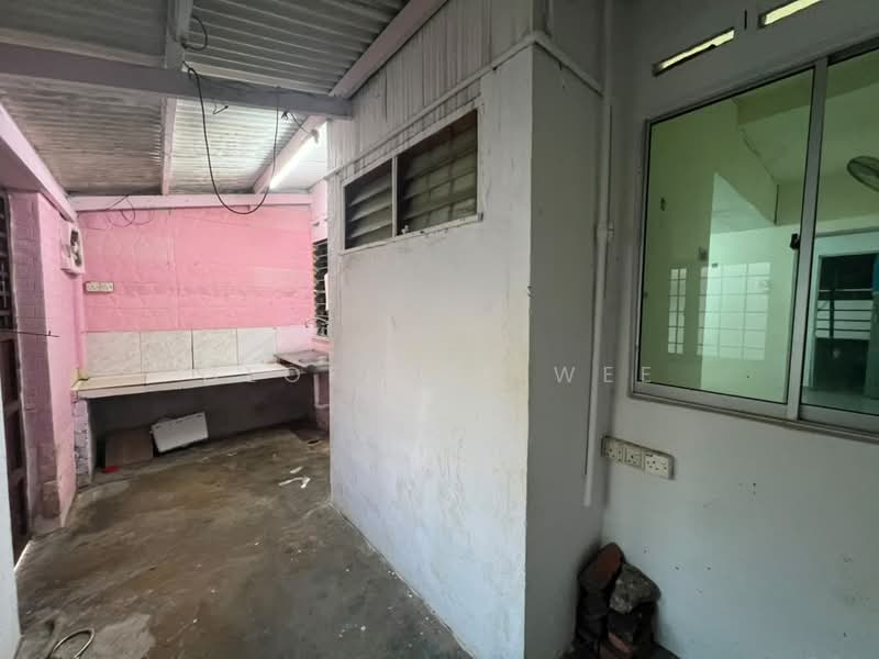 Rumah Teres untuk Disewa di Batu Berendam (Melaka) - Geoffery Wee - Kitchen - PropertyGuru.com.my