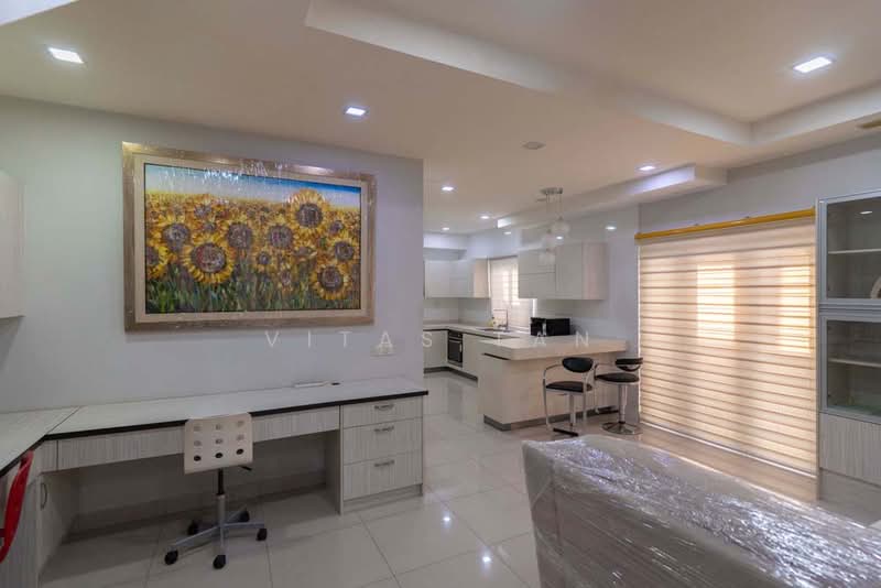 Rumah Berkembar untuk Dijual di Setia Impian (Setia Alam) - Vitas Tan - Kitchen - PropertyGuru.com.my