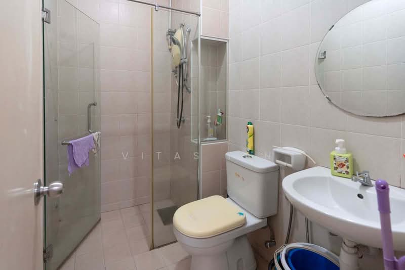 Rumah Berkembar untuk Dijual di Setia Impian (Setia Alam) - Vitas Tan - Bathroom - PropertyGuru.com.my