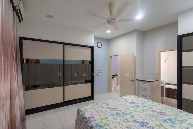 Rumah Berkembar untuk Dijual di Setia Impian (Setia Alam) - Vitas Tan - Bedroom - PropertyGuru.com.my