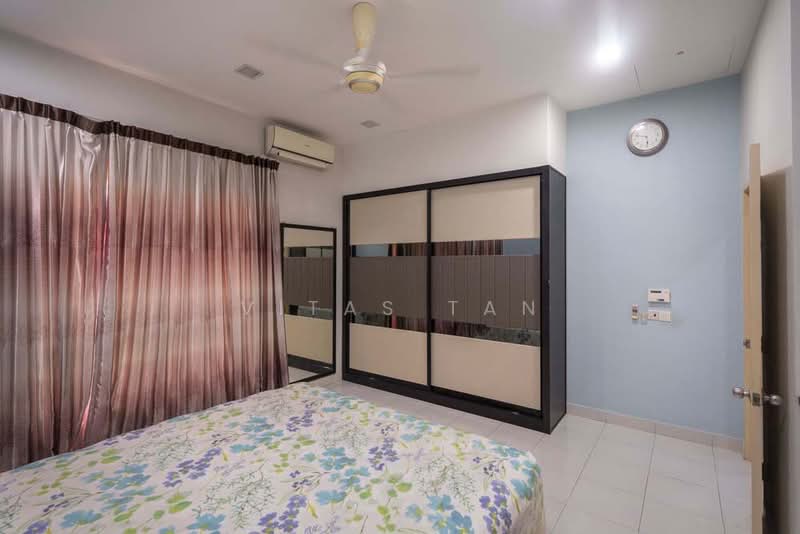 Rumah Berkembar untuk Dijual di Setia Impian (Setia Alam) - Vitas Tan - Bedroom - PropertyGuru.com.my