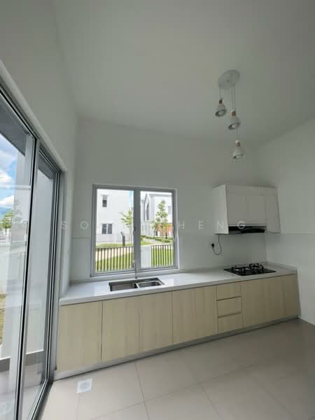 Semi-Detached House for Sale in Eco Forest (Semenyih) - Soon Sheng Law - Kitchen - PropertyGuru.com.my