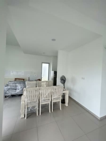 Semi-Detached House for Sale in Eco Forest (Semenyih) - Soon Sheng Law - Dining Room - PropertyGuru.com.my