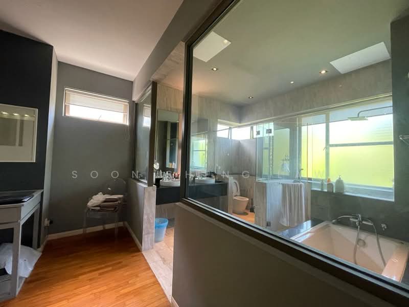 Rumah Berkembar untuk Dijual di Jade Hills (Kajang) - Soon Sheng Law - Bathroom - PropertyGuru.com.my