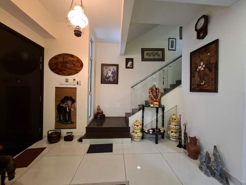 Twin Villa for Sale in Kuala Lumpur (Kuala Lumpur) - Selina Chai - Entrance - PropertyGuru.com.my