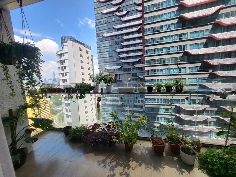Servis Apartment untuk Disewa di The Elements - Ricky Ng - Balcony - PropertyGuru.com.my